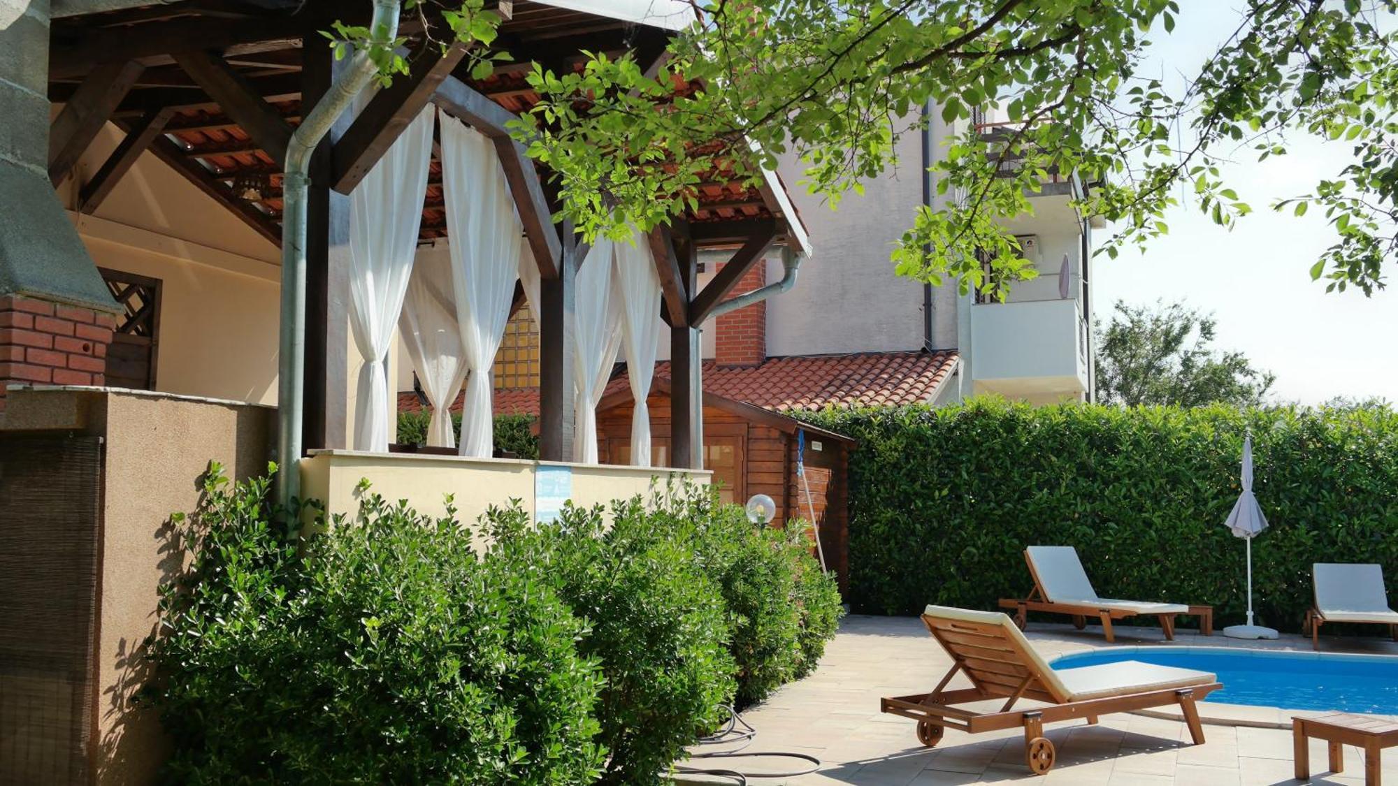 Apartments Sonja Šilo Esterno foto